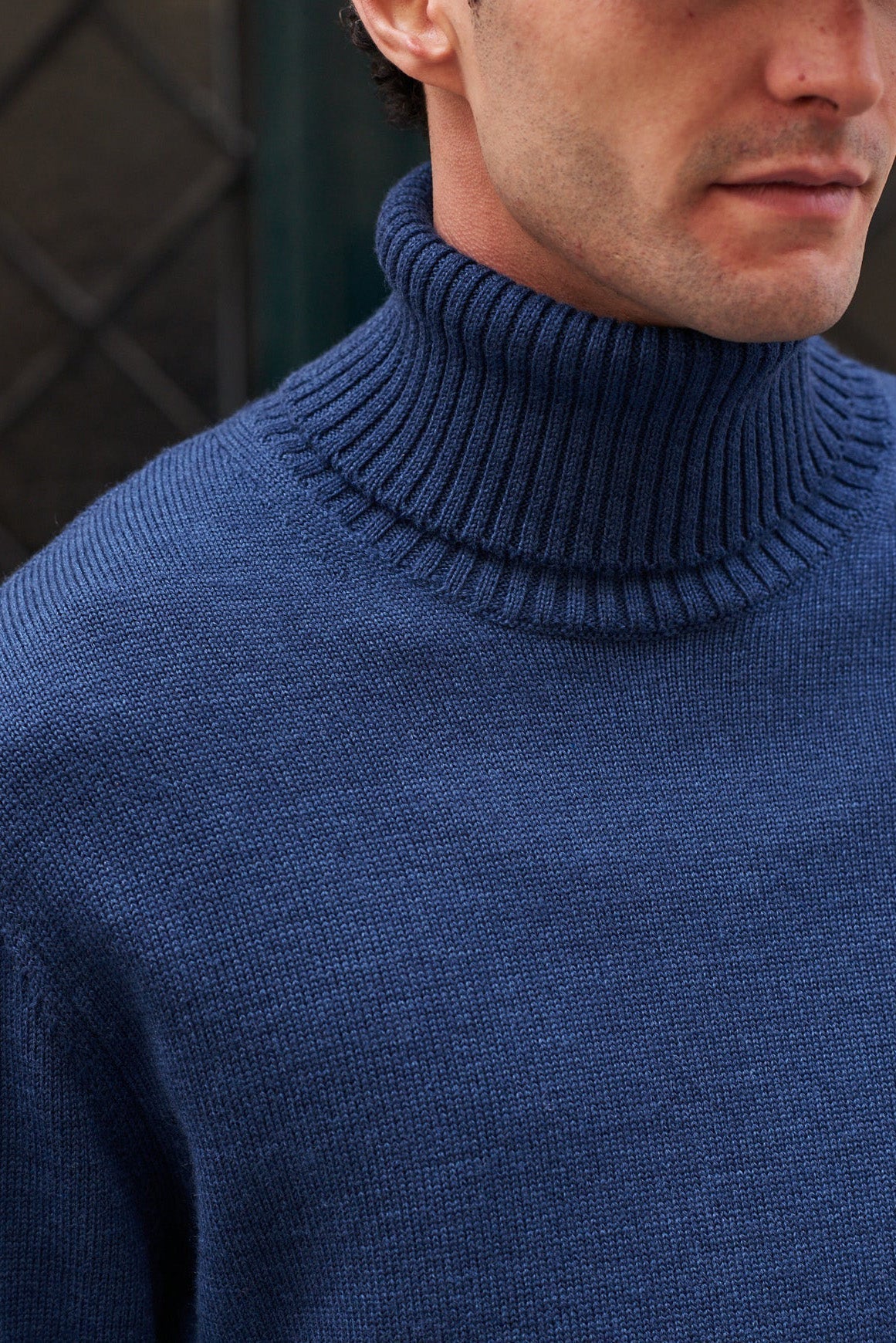 CAPRI Knitwear - Blue Klein