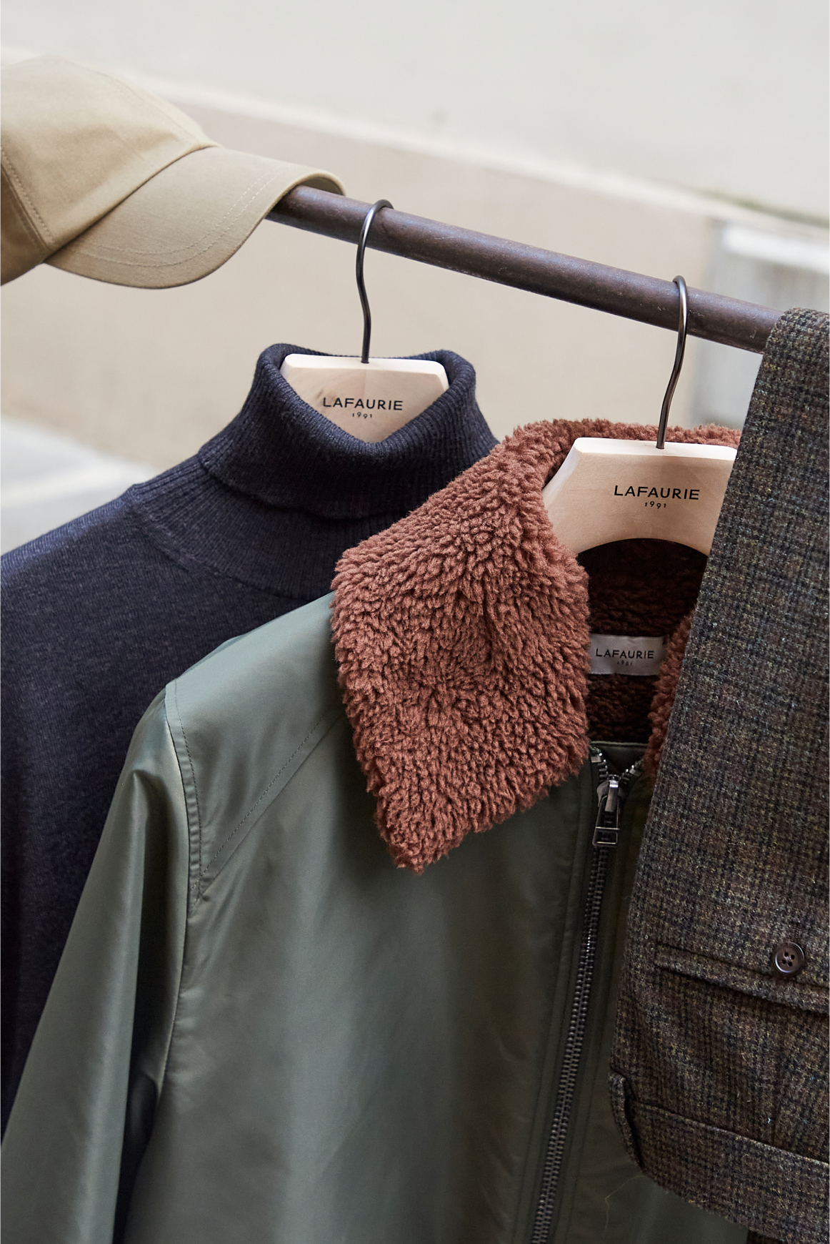 ELLIOTT Jacket - Surplus